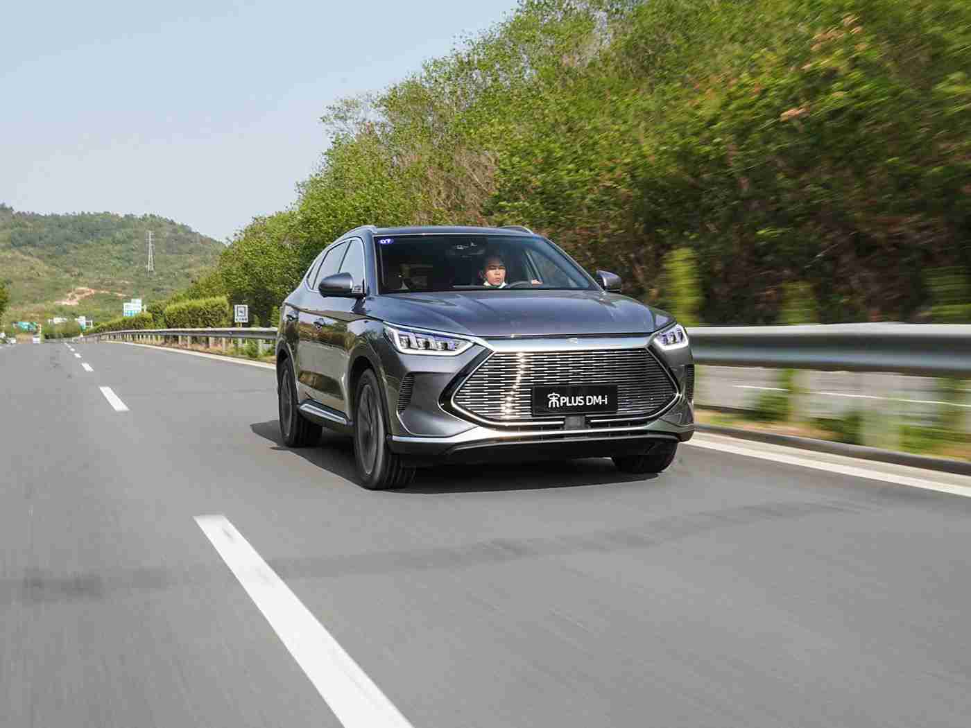 机机和机机手机免费正版：智能科技革新出行：免费正版手机助力汽车行业新变革，未来出行更便捷-4