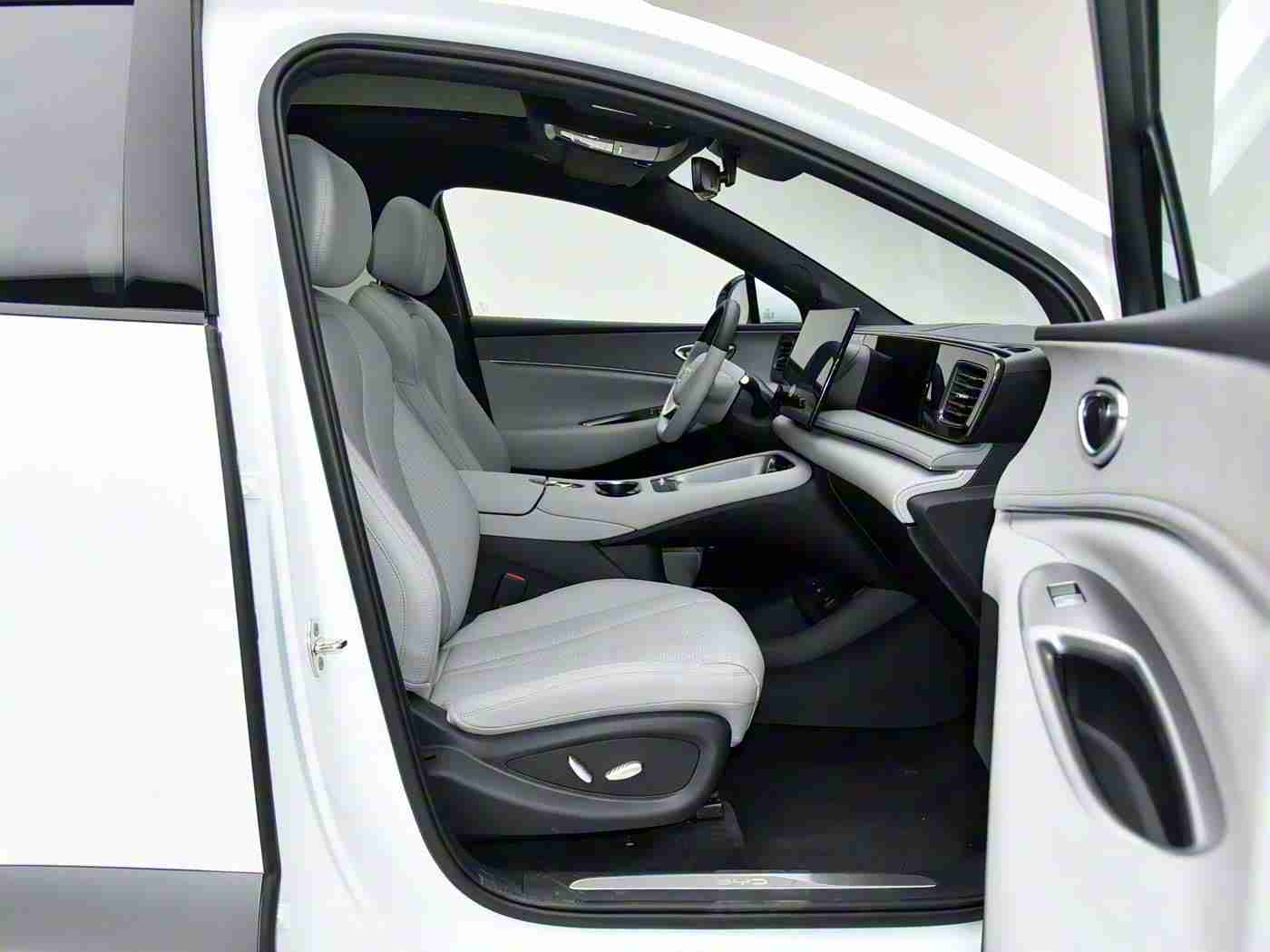 国精产品一区一区三区有va：VA技术助力国精汽车销量攀升：一区一区三区表现抢眼，引领智能驾驶新潮流-3