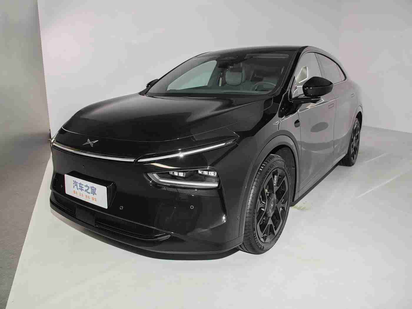 榴莲视频污污污：榴莲元素领航，智能驾驶新风尚-1