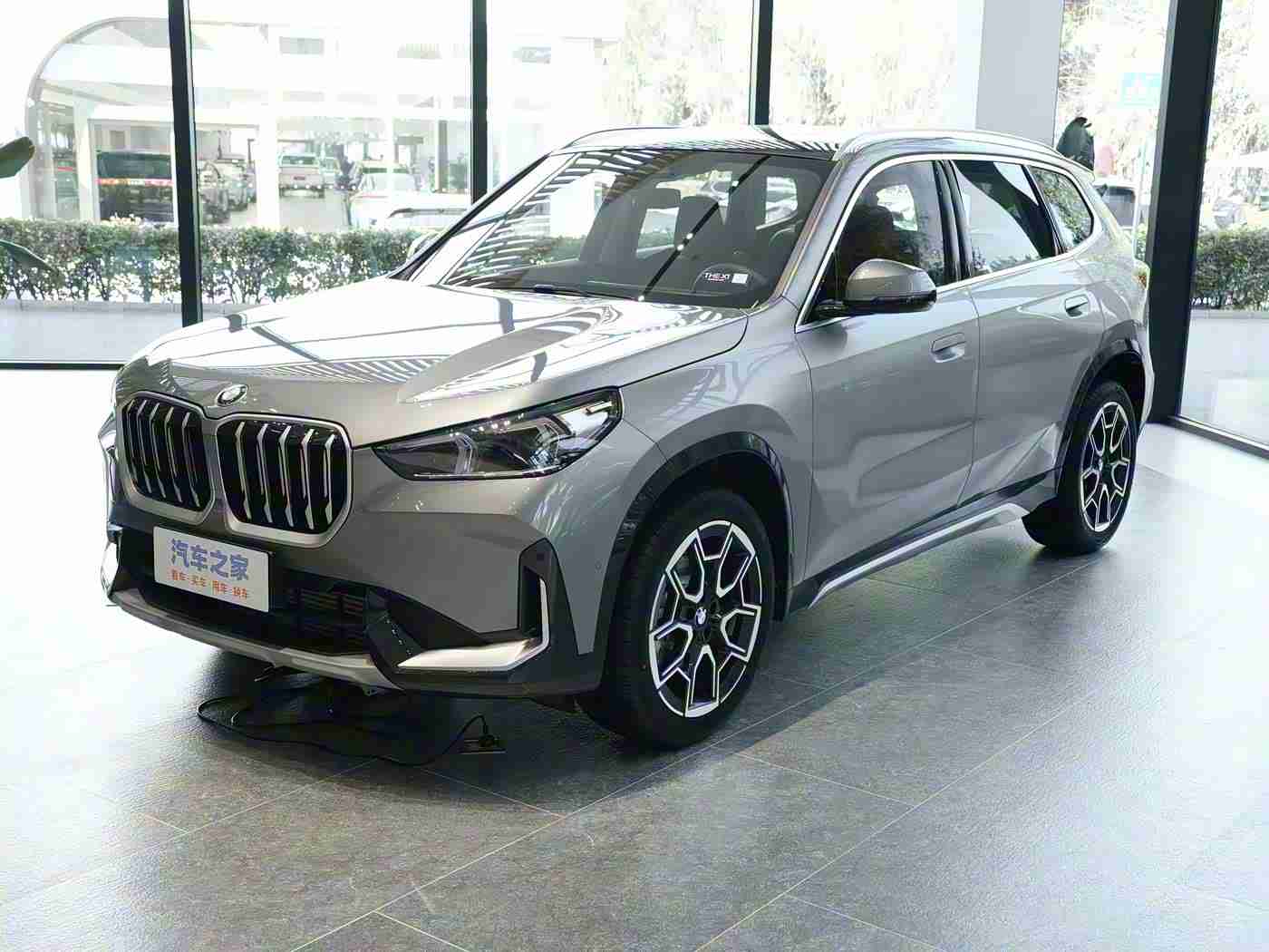 国产淫视：国产汽车品牌惊艳崛起，淫视汽车品质卓越引领市场新潮流-2