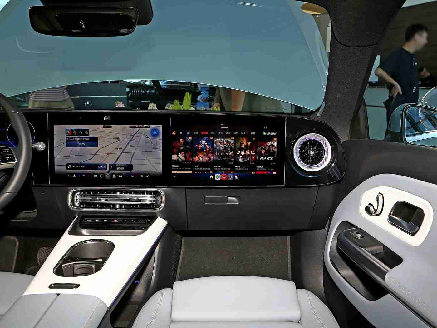 亚洲1区：电动SUV新秀惊艳亮相，引领亚洲汽车市场新潮流-2