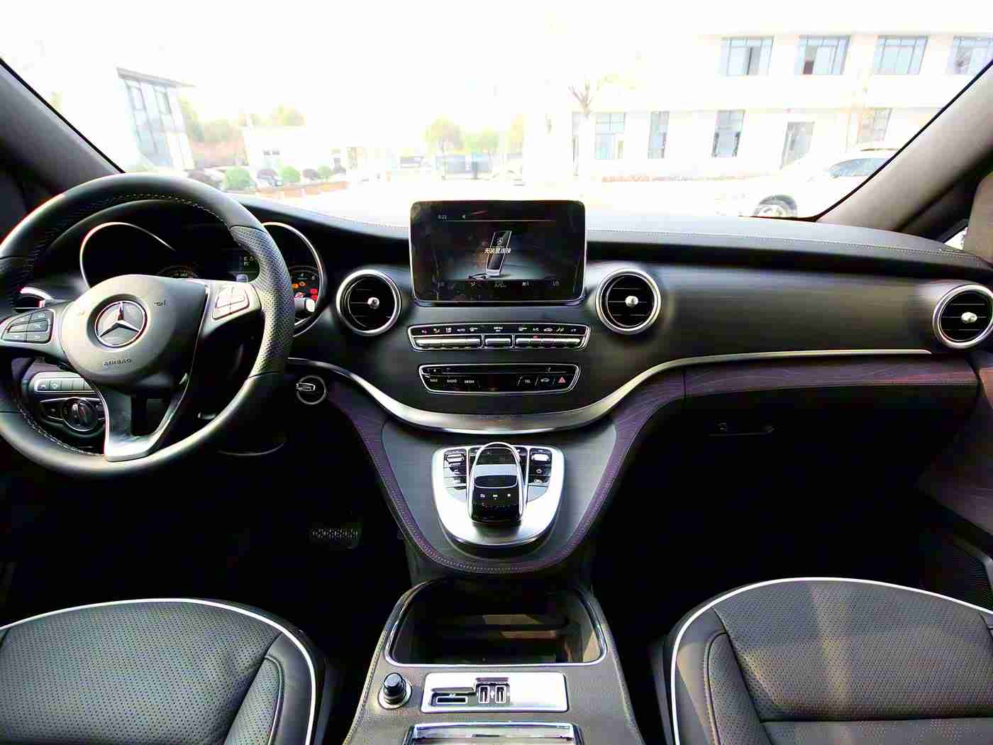 中国十大黄色软件：汽车行业面临安全挑战：车载系统漏洞与隐私威胁亟待解决-4