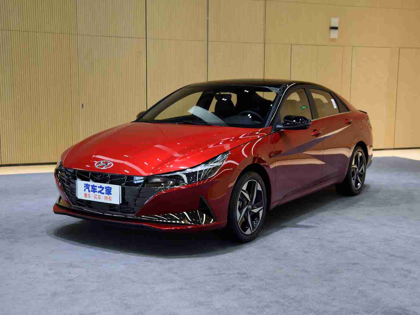 十八岁禁止：“我国知名汽车品牌惊曝：新规出台，未满十八岁禁购旗下车型，行车安全成行业焦点”-2