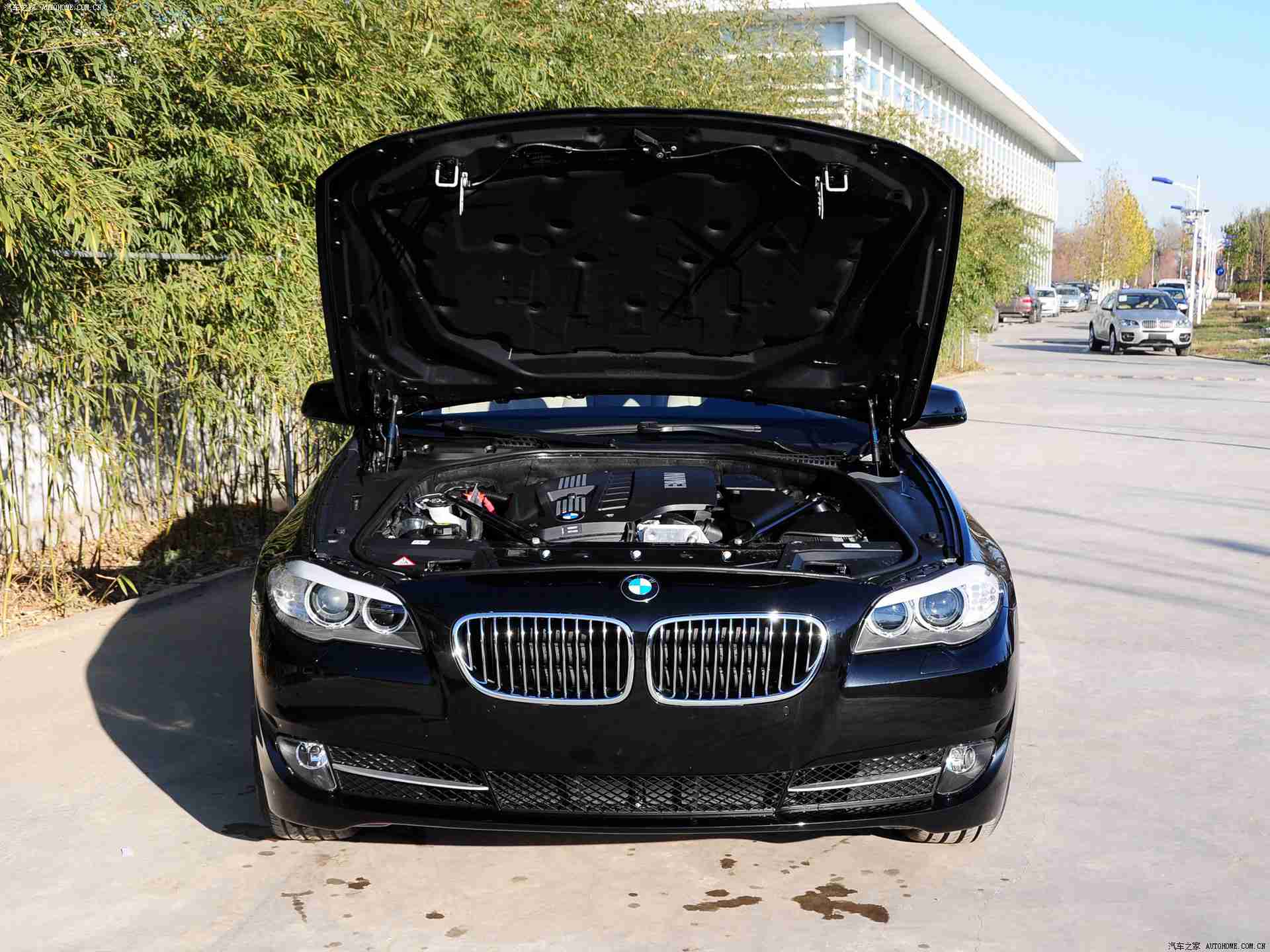 巴厘岛按摩的故事和传说：巴厘岛按摩文化融入汽车生活，打造长途驾驶极致放松体验-2