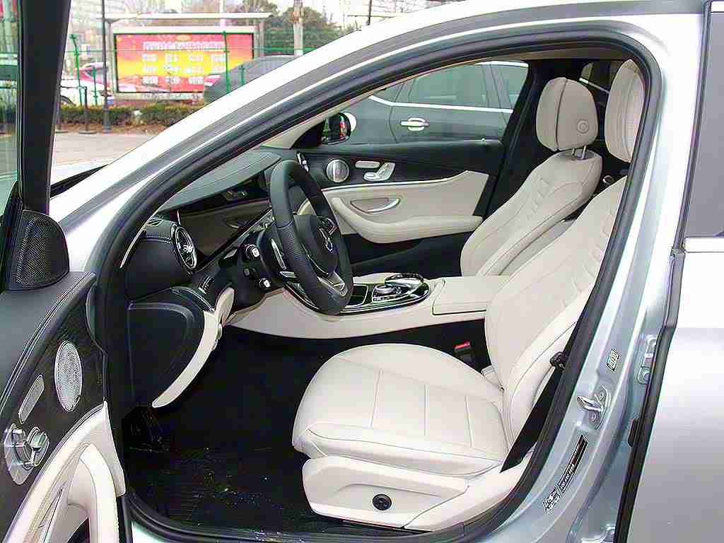 十大黄色禁用软件：数字护航，汽车安全新航标，共筑无“隐”未来-1