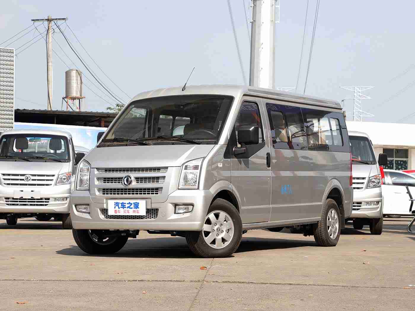 男生和女生一起差差:汽车选购与驾驶差异:揭秘男女车主的独特喜好与习惯-1