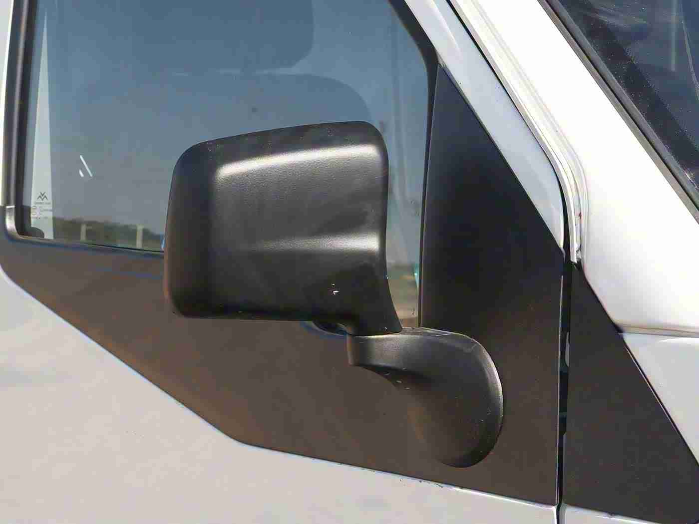 黄色app3.0：汽车服务革新，智能导航助手引领绿色出行新潮流-1