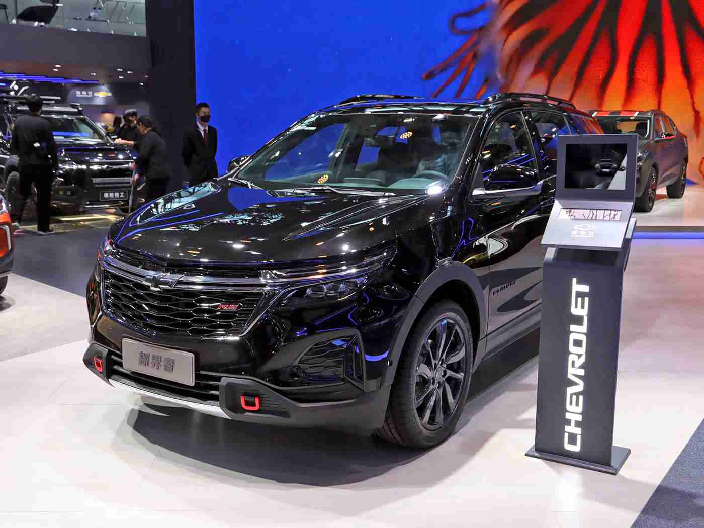 男人挺进雌性宠物交：宠物相伴，驾驶新风尚，智能环保领航者-2