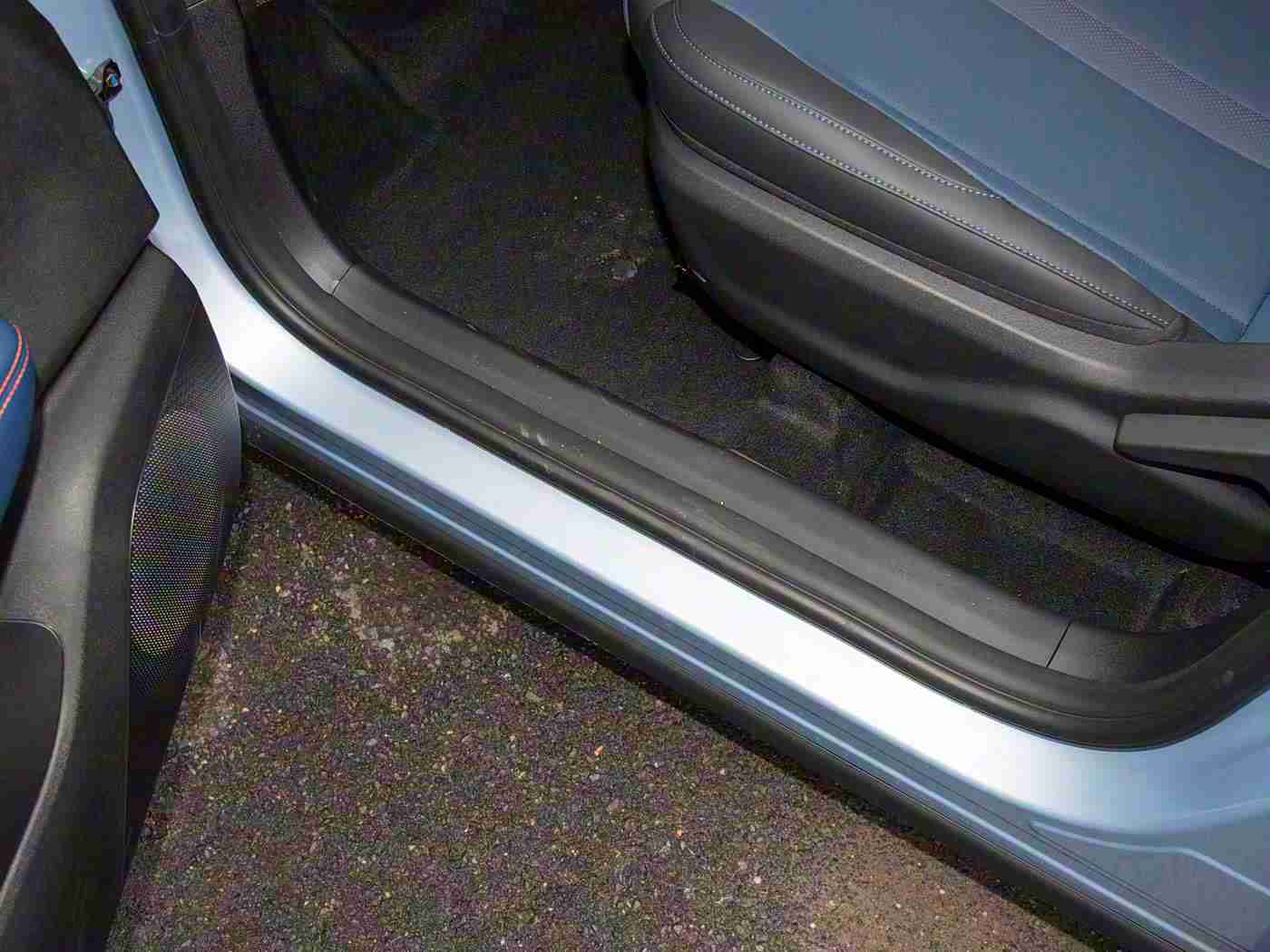 稀缺另类拉大车猎奇网黑料吃瓜:另类拉大车引热议:独特设计引网友竞猜,创新精神待市场检验-1