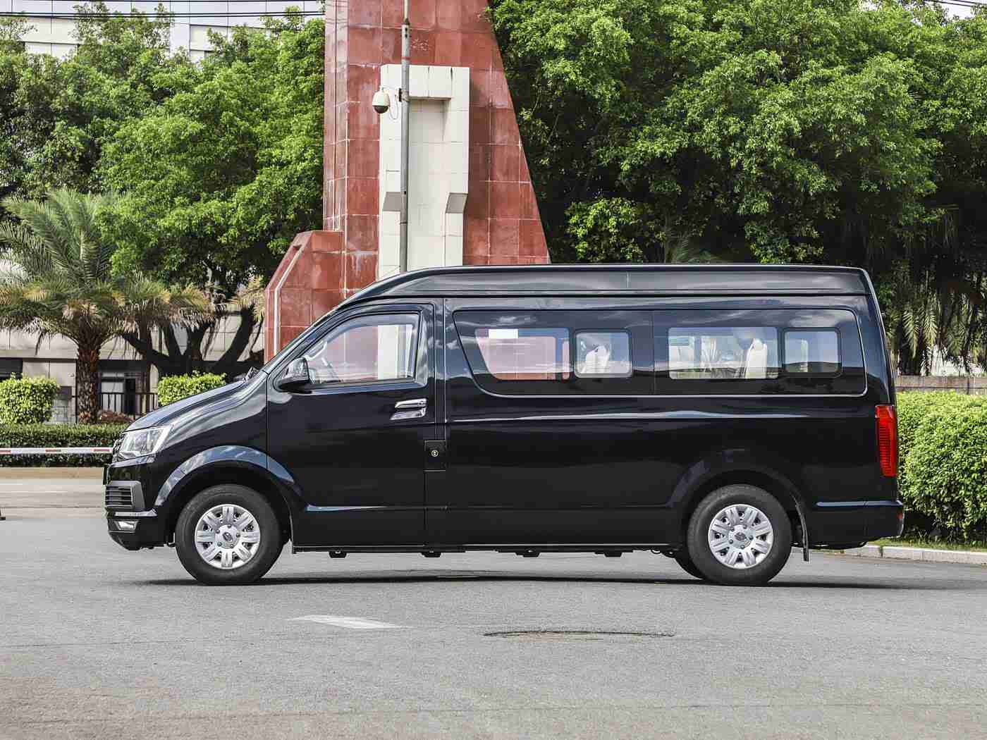 69乐园：“新潮动力，科技盛宴：深度解析全新车型，引领汽车市场潮流新标杆”-3