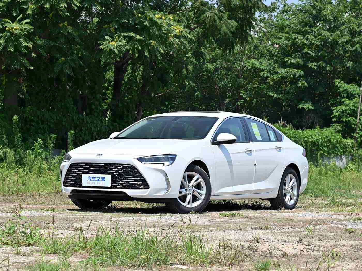 夫妻三人行老婆的心路历程：自驾之旅见证幸福时光：一家三口共享汽车带来的温馨改变-2