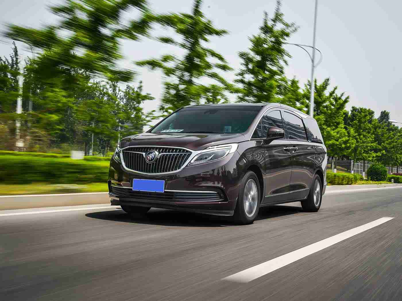 女人大白屁股：引领潮流，设计独特，性能卓越，“女人大白屁股”车型市场反响热烈，成焦点-3