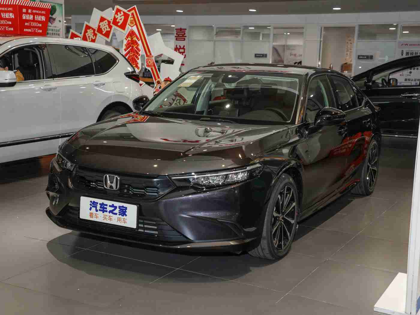 黄黄软件：汽车行业迎来信息化变革，黄黄软件助力智能化升级，推动产业升级与创新-2