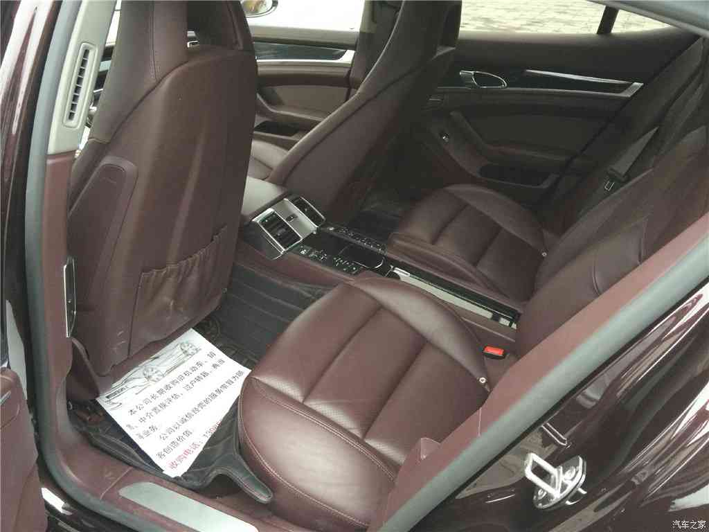 2019年最好看的中文：比亚迪汉：惊艳亮相，新能源汽车市场新宠，引领未来潮流-1