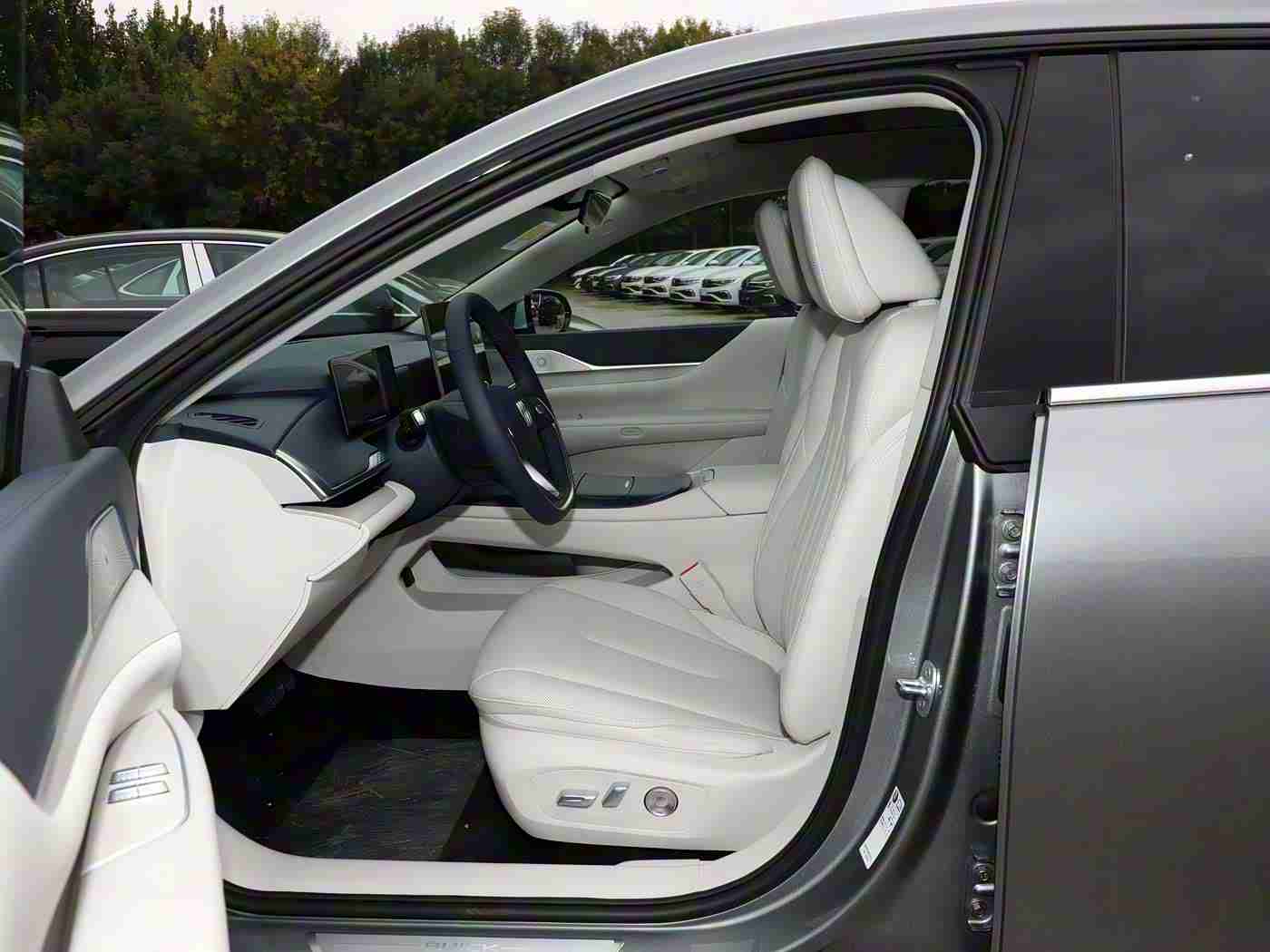 XXX亲子伦XXXinin：亲子出行新选择，舒适安全“XXX”汽车引领市场潮流-2