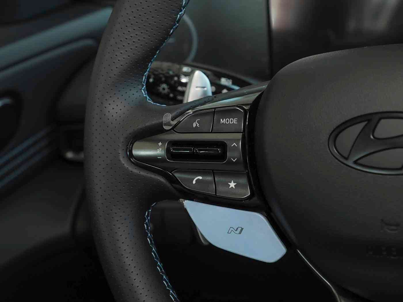 狼人访问紧急通知最新版2025年:2025年汽车市场大变局:新能源补贴退坡,智能驾驶技术崛起,企业应对策略揭秘-2