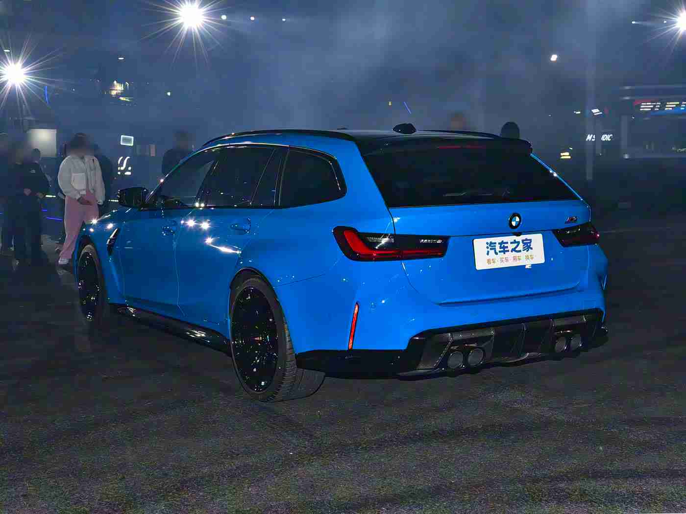 天天干天天舔:硬派风采,智能驾驭——国产SUV新宠引领潮流-3