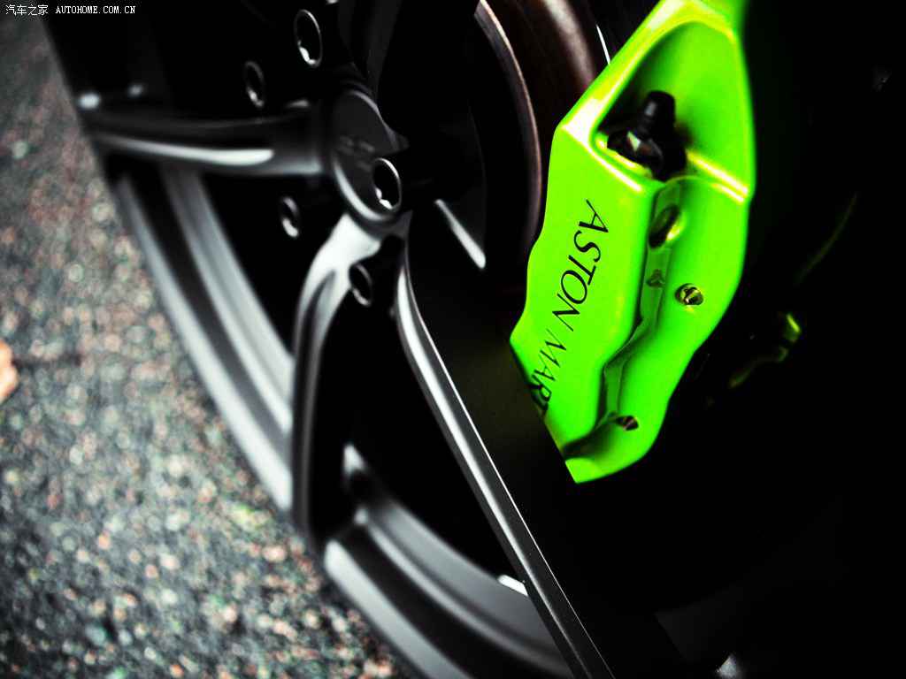 男生和女生差差差下载:汽车新势力:创新设计引领男女差异,未来出行潮流来袭-5