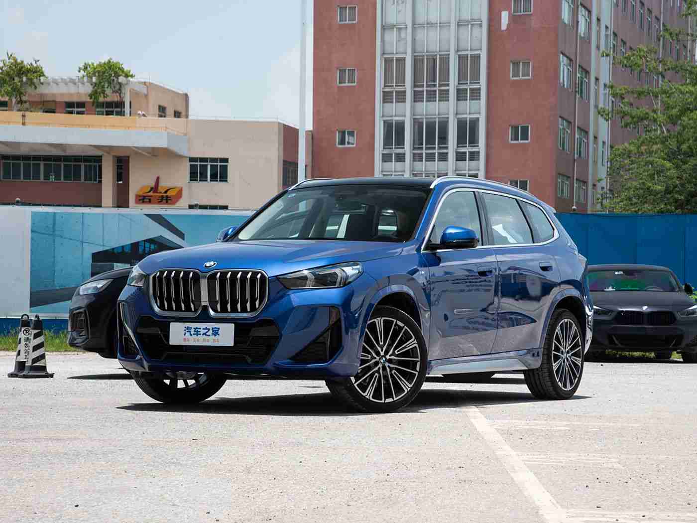 哔哩哔哩24小时观看免费：汽车迷狂欢！哔哩哔哩海量车界内容限时免费，解锁驾驶新境界-3