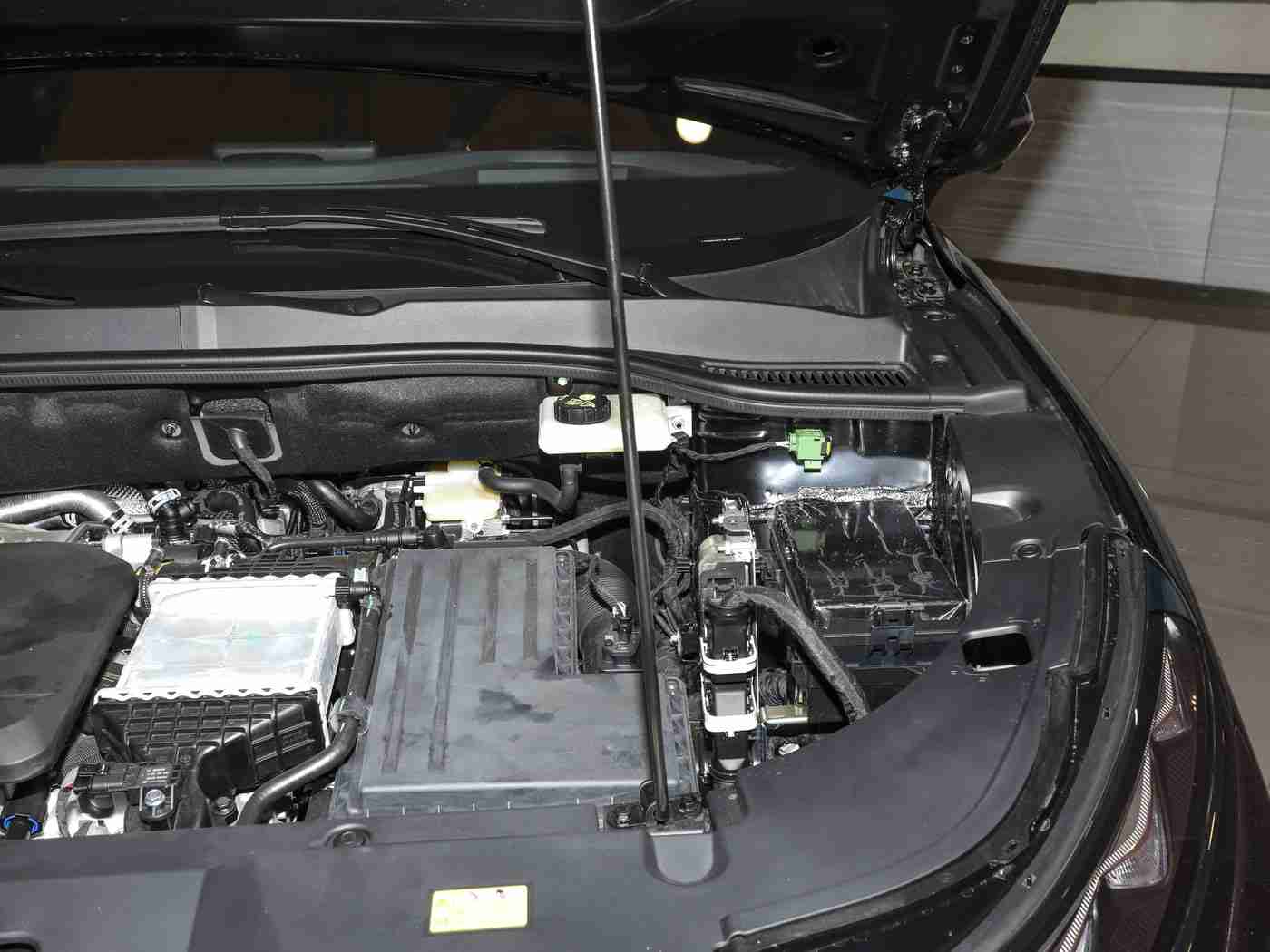 爱情岛论坛av：智能科技新标杆，引领汽车行业潮流：爱情岛论坛智能汽车惊艳上市-1