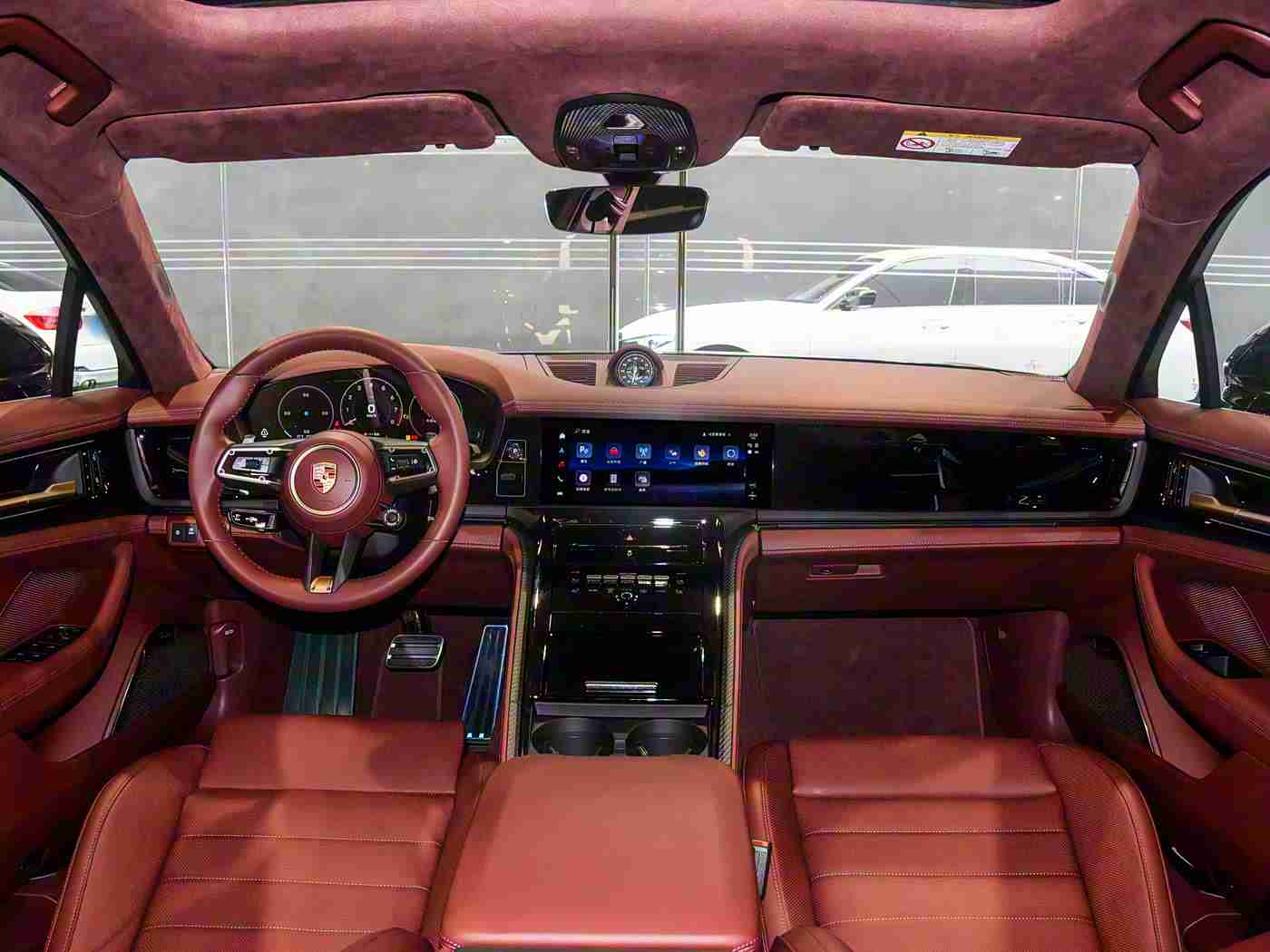 成人综合AV：智能驾驶新趋势：引领汽车行业变革的综合辅助系统备受瞩目-2