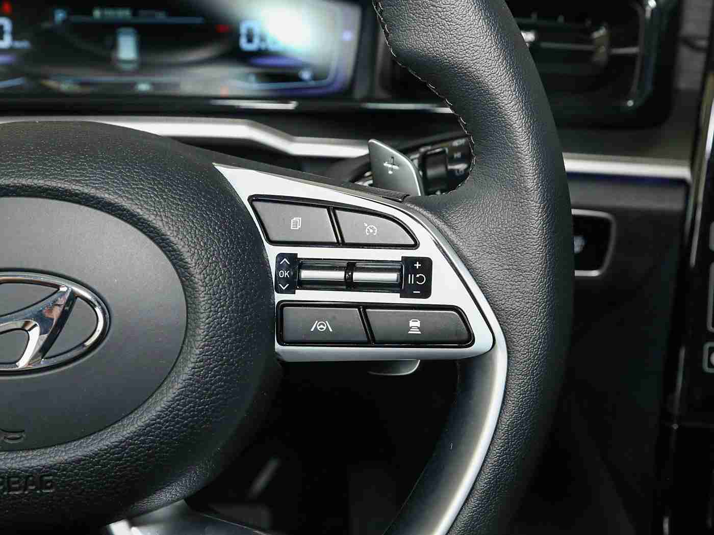 软件下载3.0.3免费华为：华为跨界布局，智驾未来，软件新引擎助力汽车新纪元-2