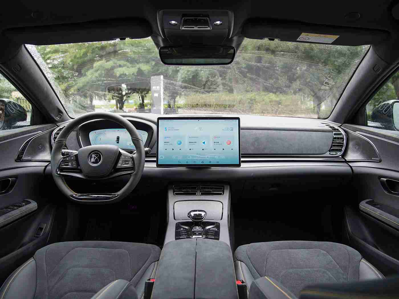 世界最让人不安III：全球聚焦：安全卓越、动力强劲，环保与创新并重的“世界最不安车型”引关注-2