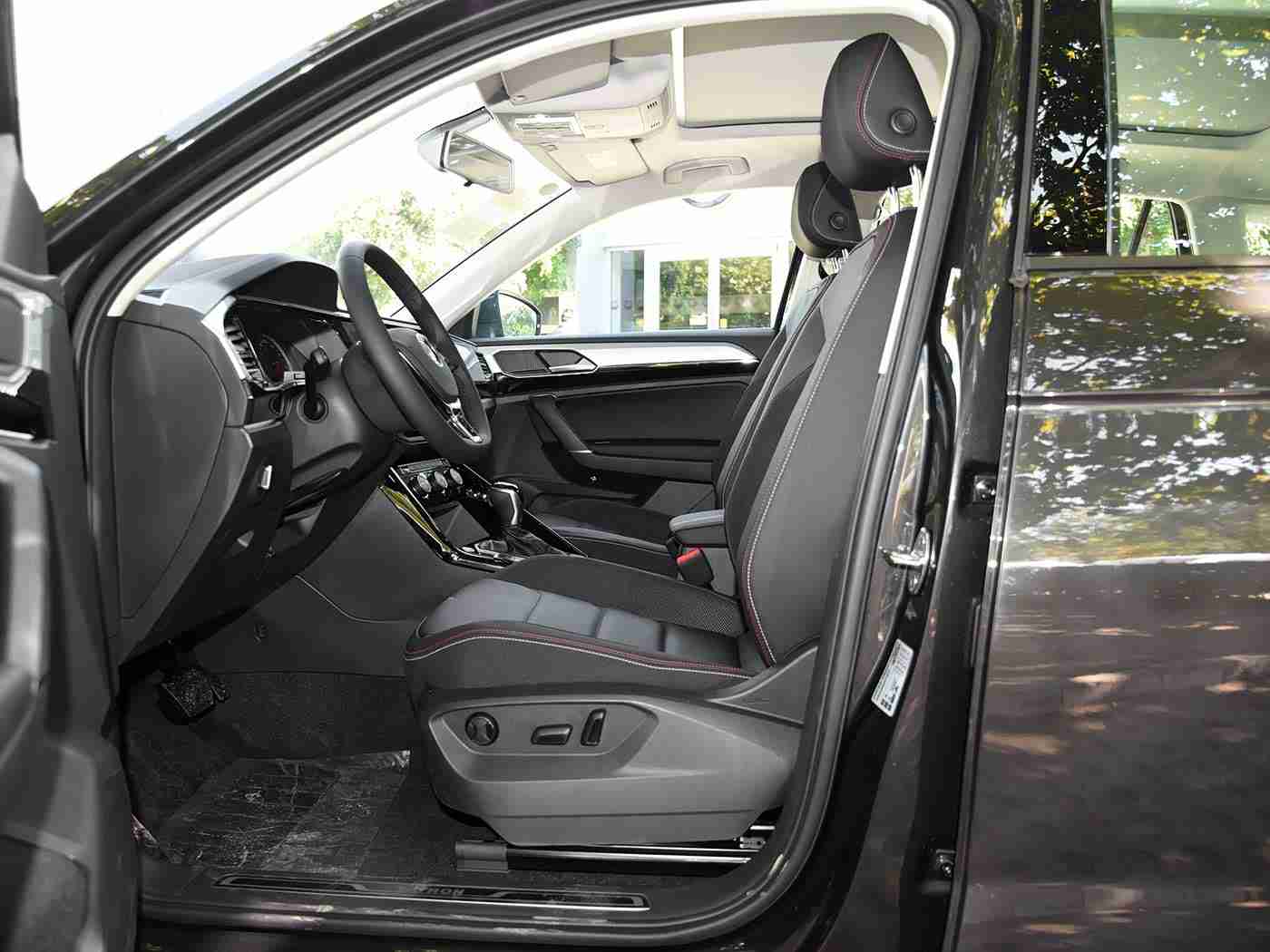 黄色应用下载3.0.3：智慧驾驶新篇章，畅行无忧绿色行-2