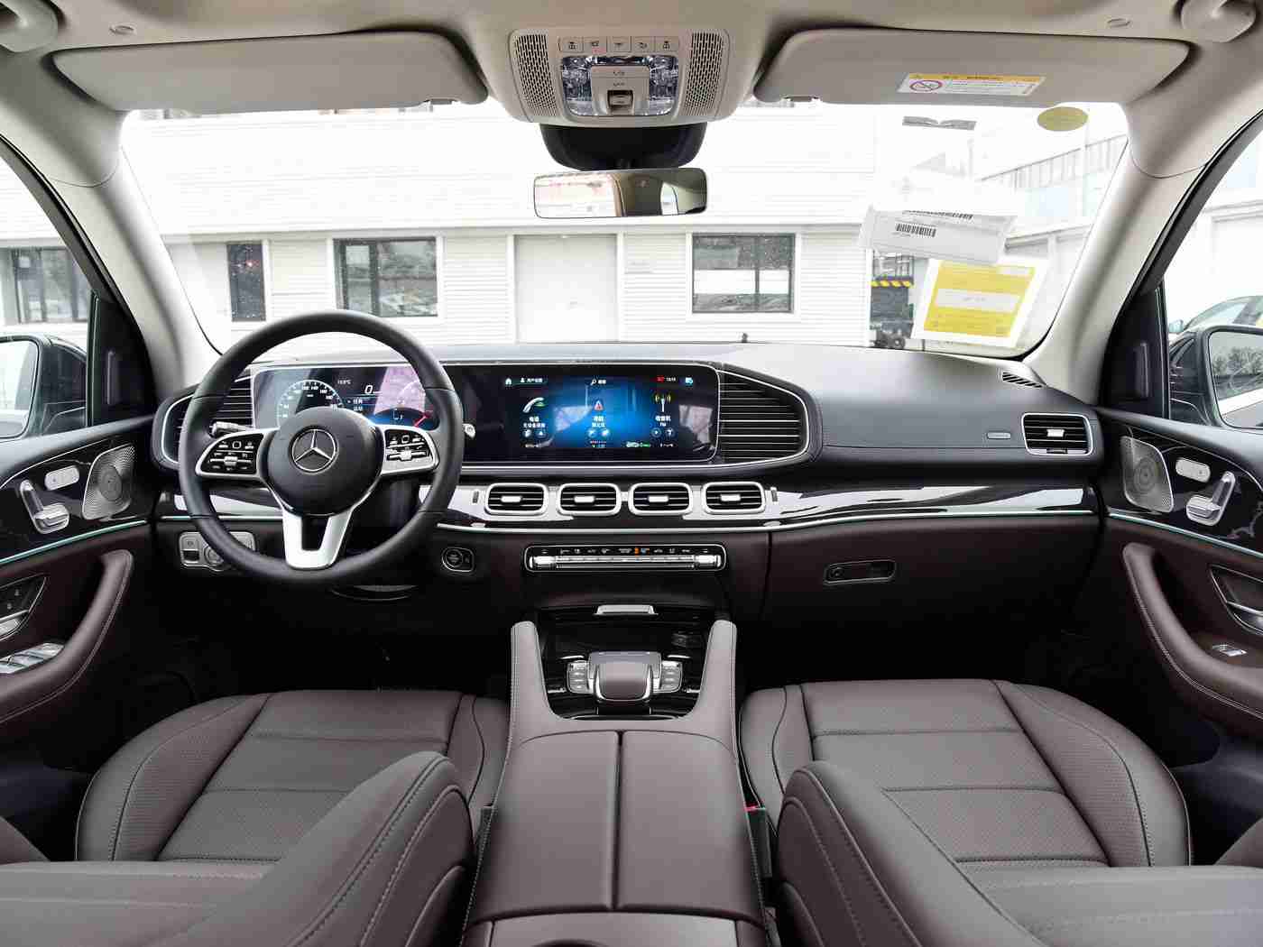 艹人软件：科技驱动汽车革新，＂艹人软件＂引领智能出行新时代-1