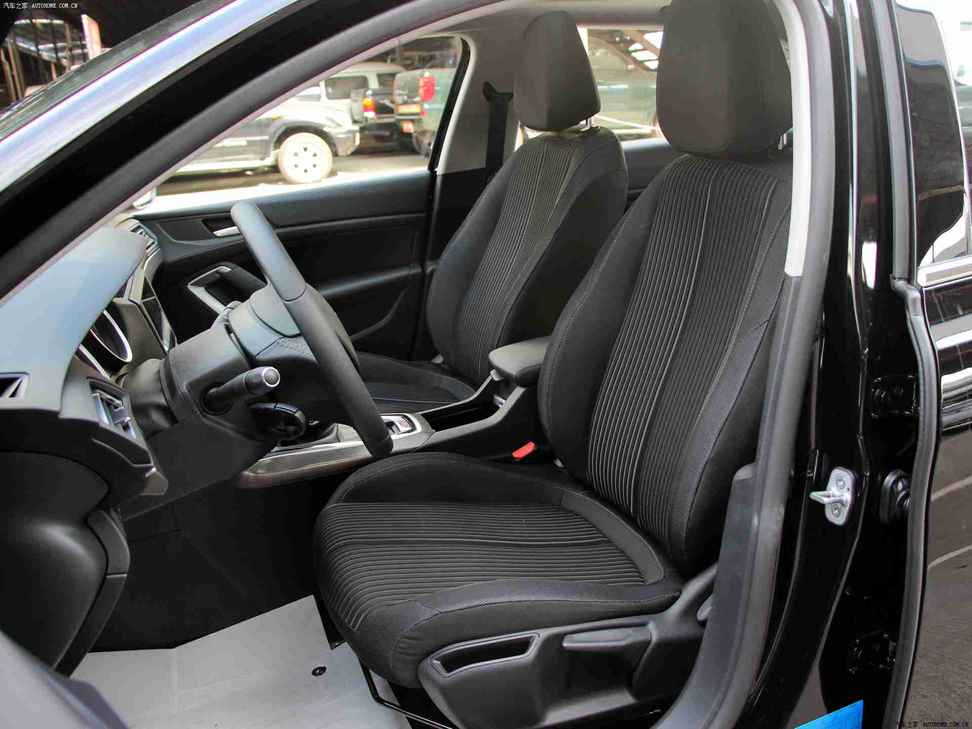 男生和女生搞基的软件：汽车服务平台新宠：便捷维修、配件资源、资讯交流一应俱全-3