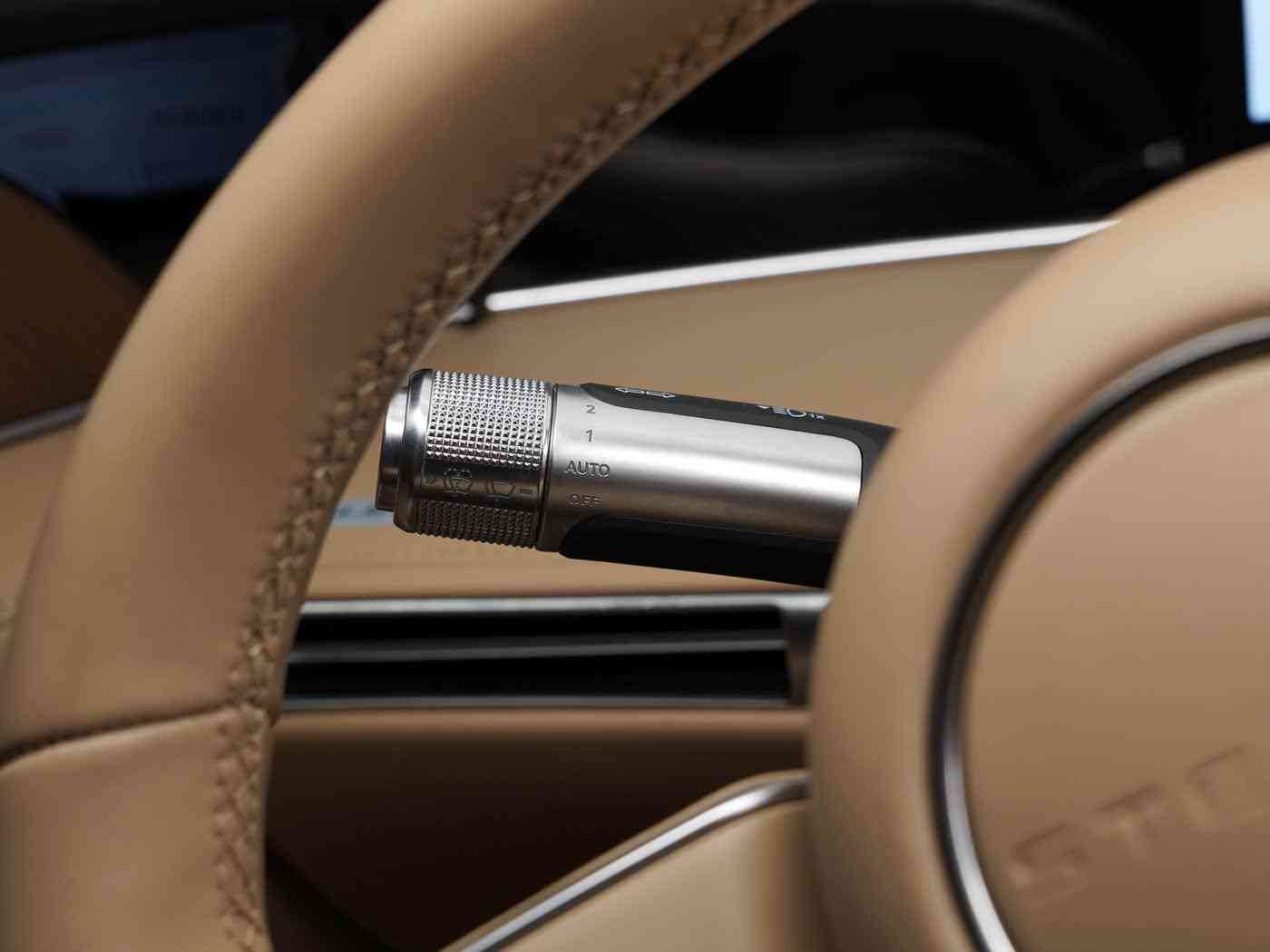 苏州晶体ios：“创新技术引领未来，晶体科技助力汽车智能化发展新篇章”-1