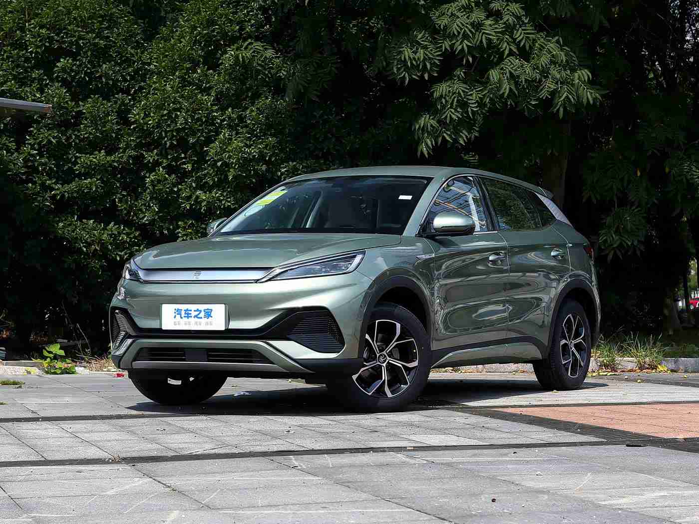 黄色软件下载3.0.3免费安装：汽车辅助系统升级，智能导航与语音助手助力便捷驾驶体验提升-4