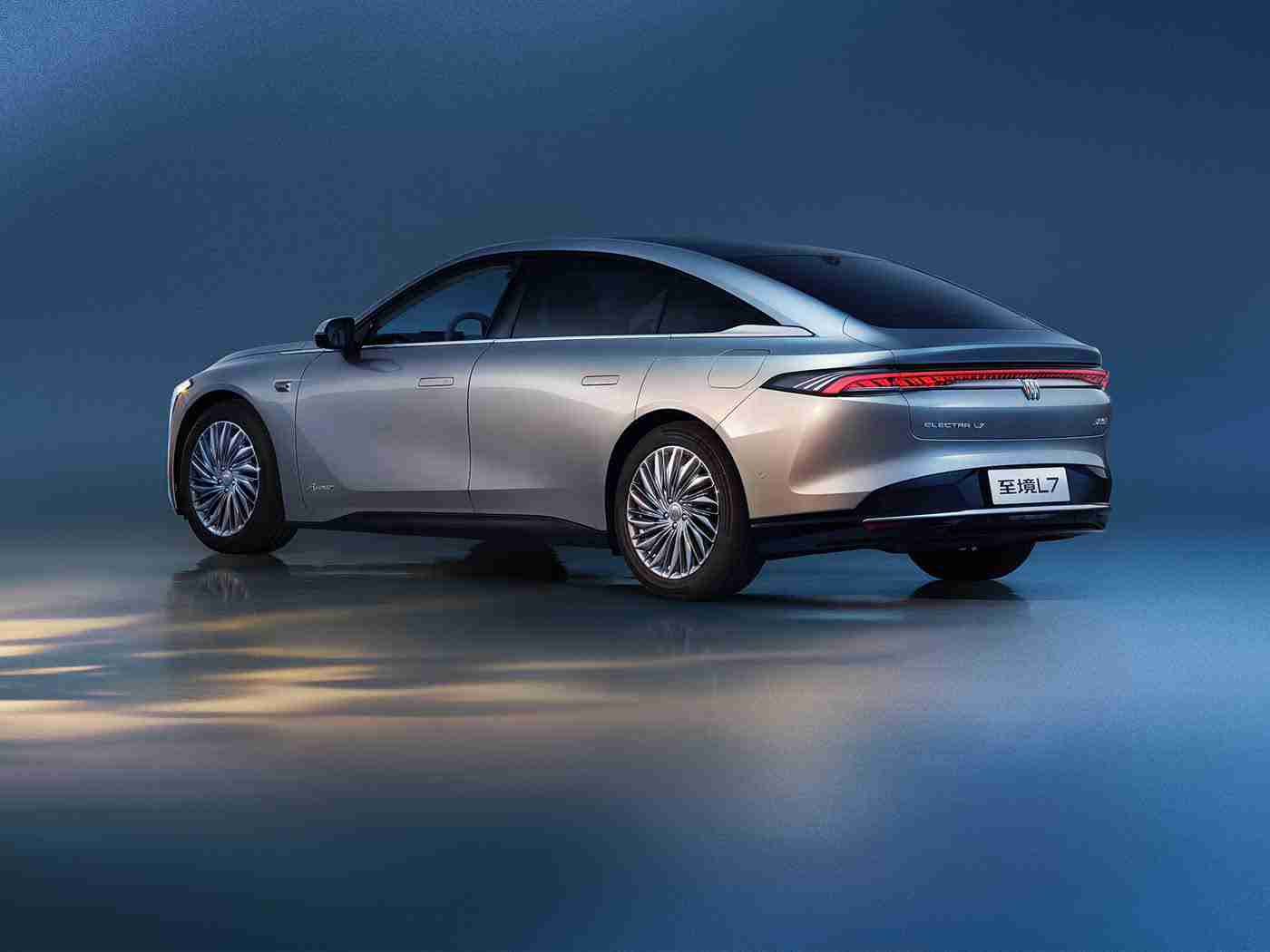 男人捅女人app：女性驾驶安全新助手：独特设计应用助女性安心出行-3