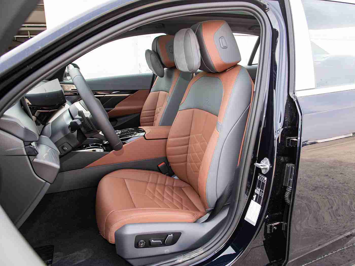 黄色软件app3.0：智能驾驶新篇章：深度学习助“黄色软件”引领汽车行业变革-1