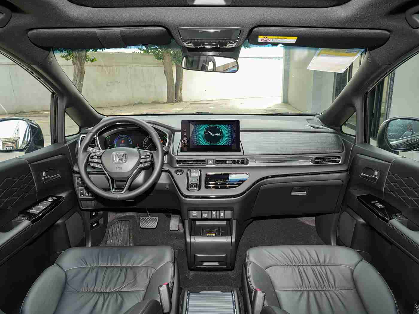 阿娇隐私的毛无遮挡图片:汽车行业新标杆:智能玻璃+隐私保护,这款新品让驾驶更安心-4