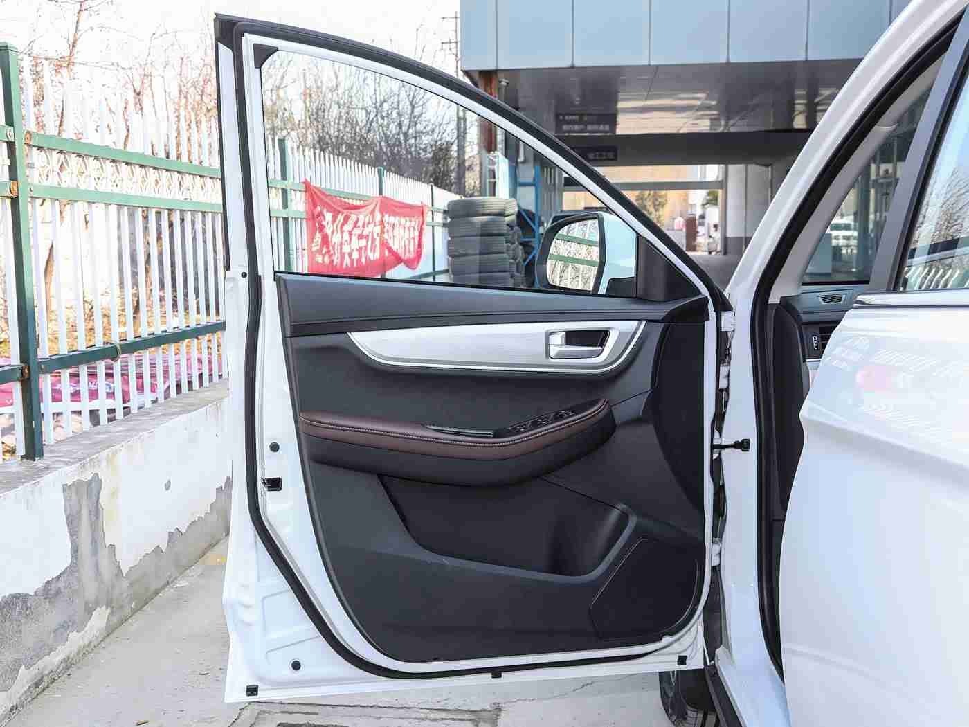 污黄软件:智能导航新利器,污黄软件助力汽车行业迈向智慧驾驶时代-1