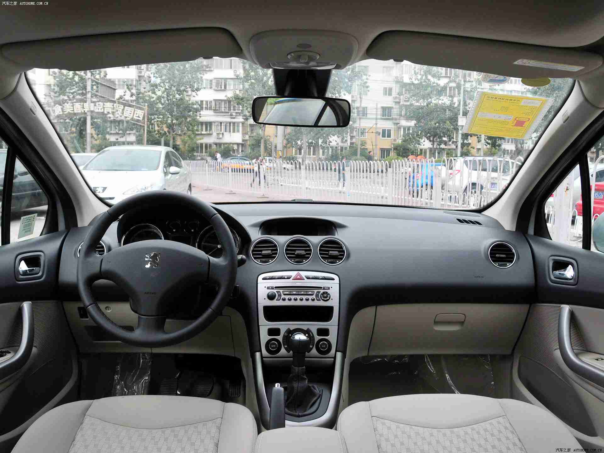 黑料反差：揭秘热门SUV“口碑陷阱”：性能、内饰、售后三大问题引关注-2