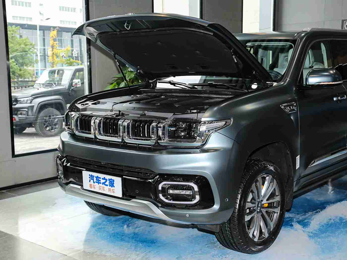 小小拗女BBwBBwBB：新能源汽车翘楚，流线设计、智能驾驶，小小拗女BBwBBwBB引领潮流-2