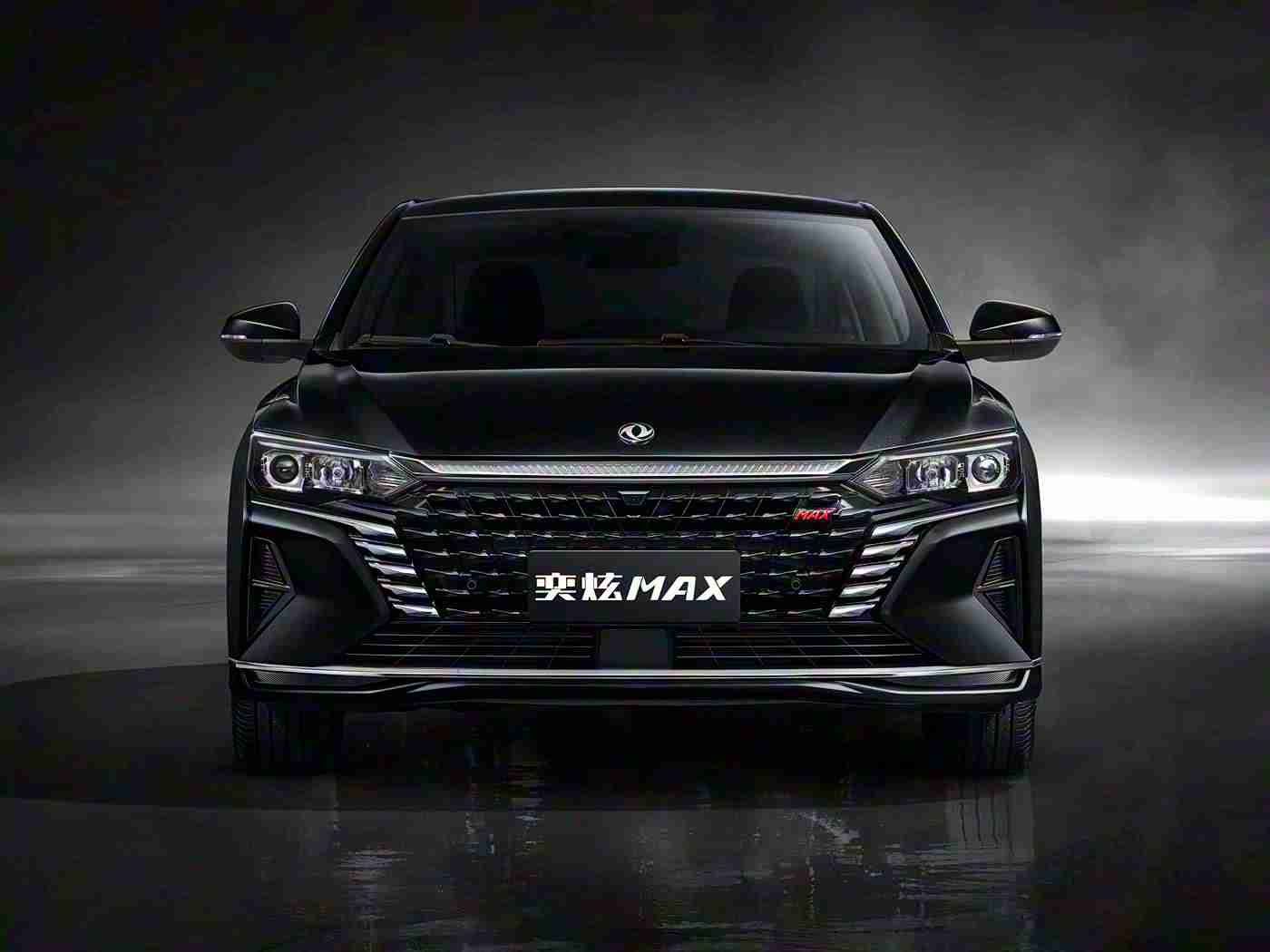 色中色综合：新能源汽车技术革新：续航性能大比拼，设计智能两开花，引领未来出行盛宴-2