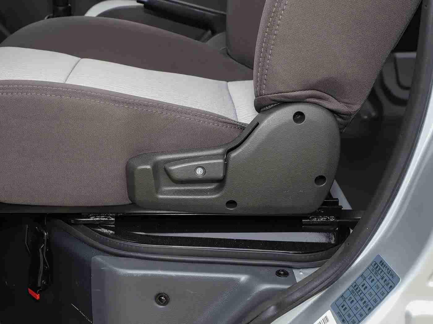 黄色应用下载3.0.3：智慧驾驶新篇章，畅行无忧绿色行-1