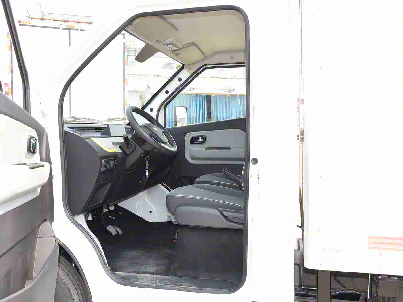 阿娇与冠希13分钟49秒的含义：时尚动力，智领未来，阿娇冠希演绎新潮流-3