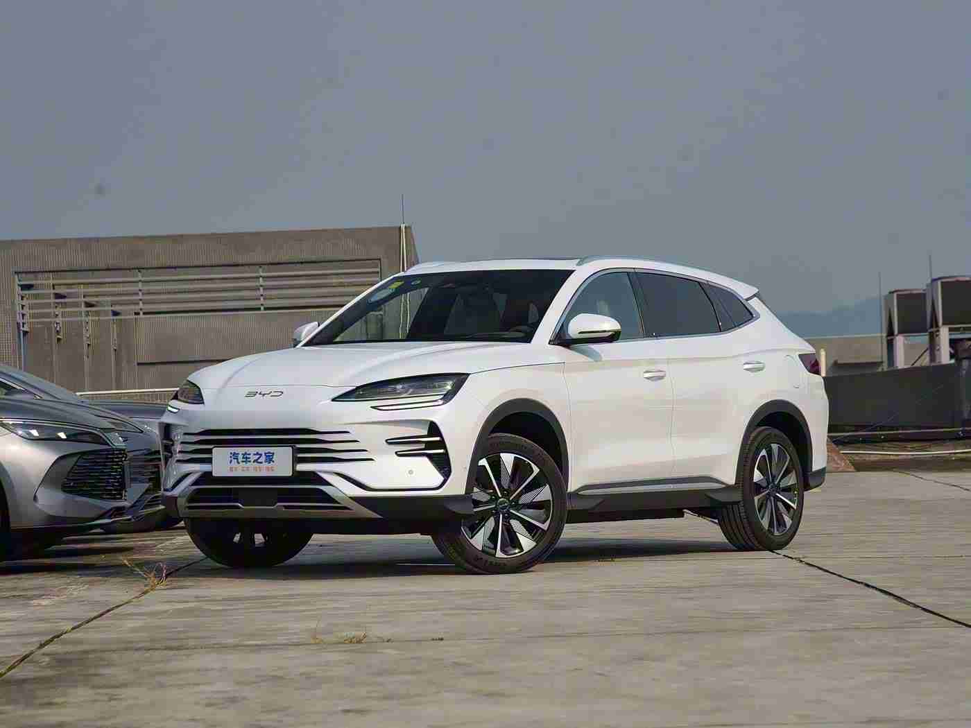 黄色软件下载3.0.3每天无限次破解版大全vivo：汽车行业新动态，新能源汽车、智能驾驶、二手车市场多领域蓬勃发展-2