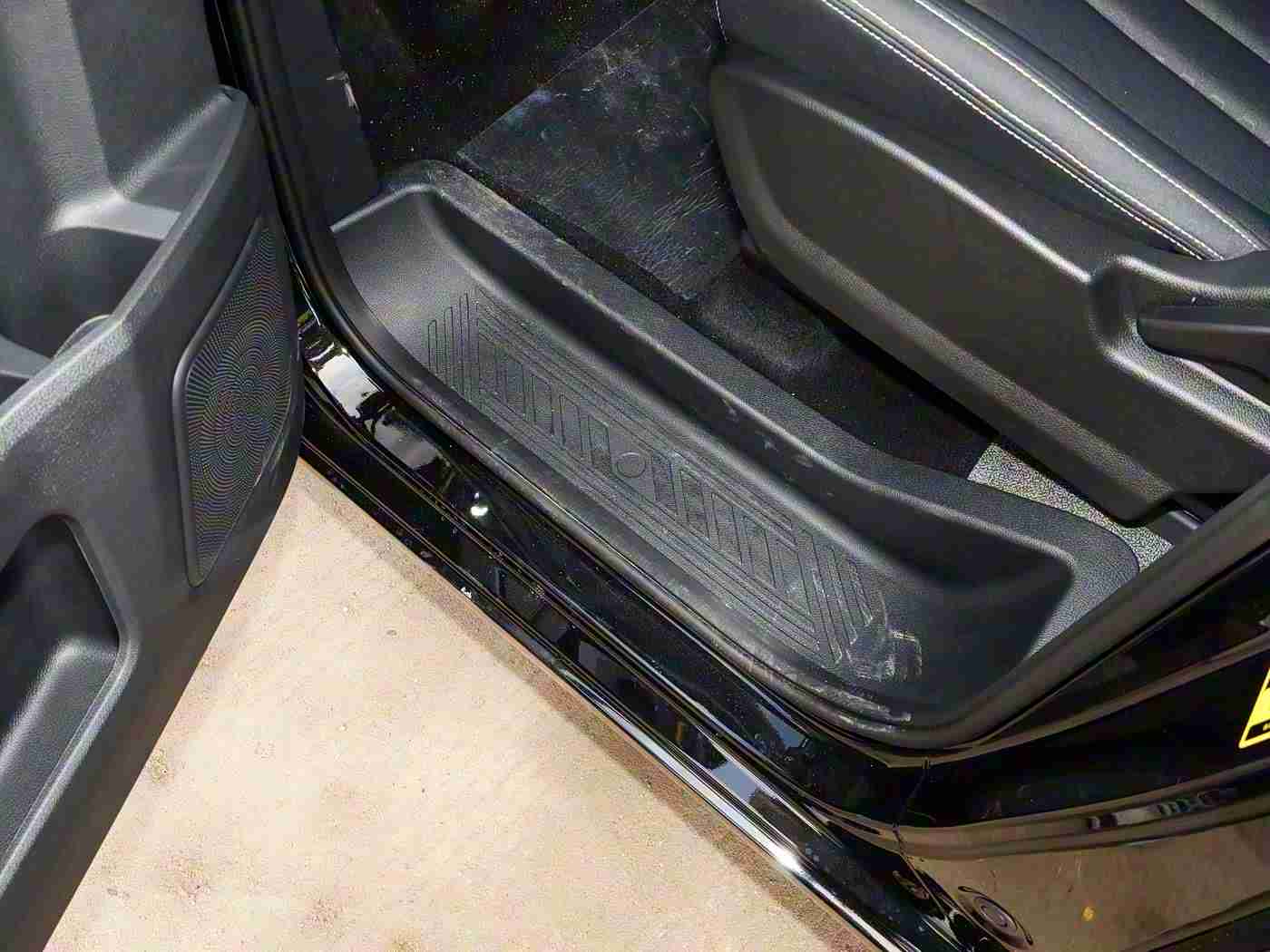 男生女生修修修轮滑鞋免费下载大全：轮胎守护、引擎脉动，刹车安全，汽车养护秘籍宝典-1