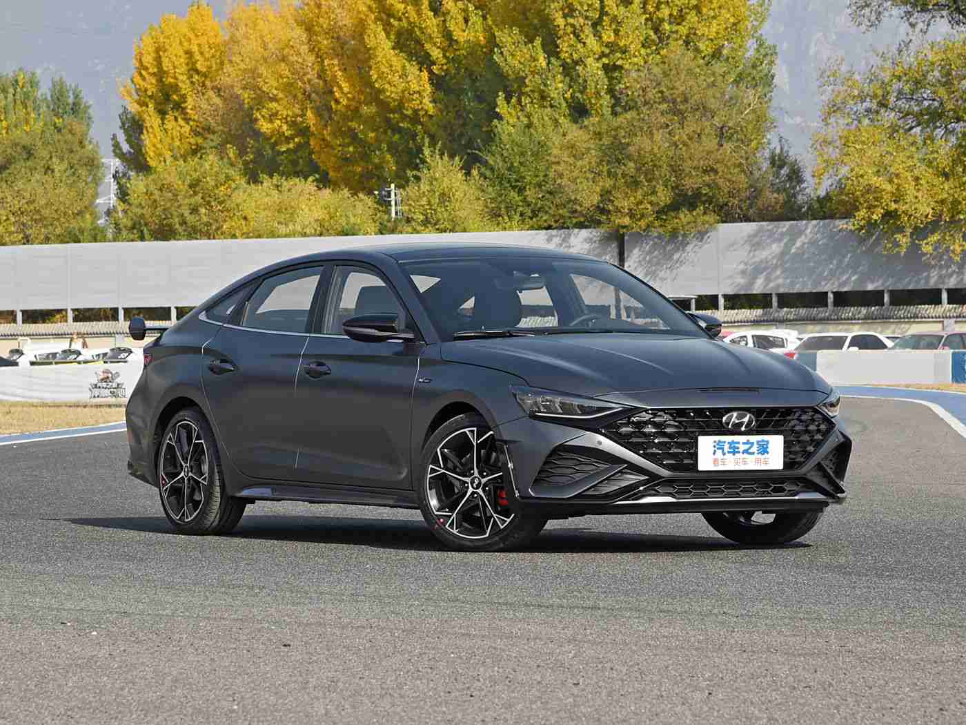 出差强睡我高潮了三次:未来先锋,舒适驾乘,智能护航新标杆-2