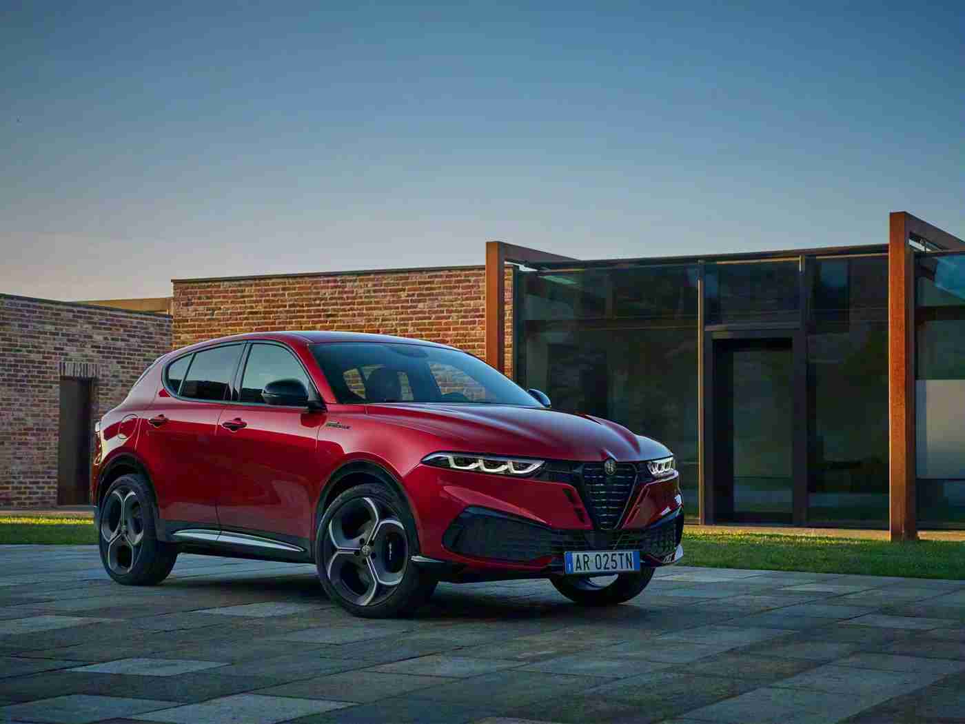 黄色软件app下载3.0.3免费装：驾驭未来，便捷无忧——智慧出行新伙伴-1