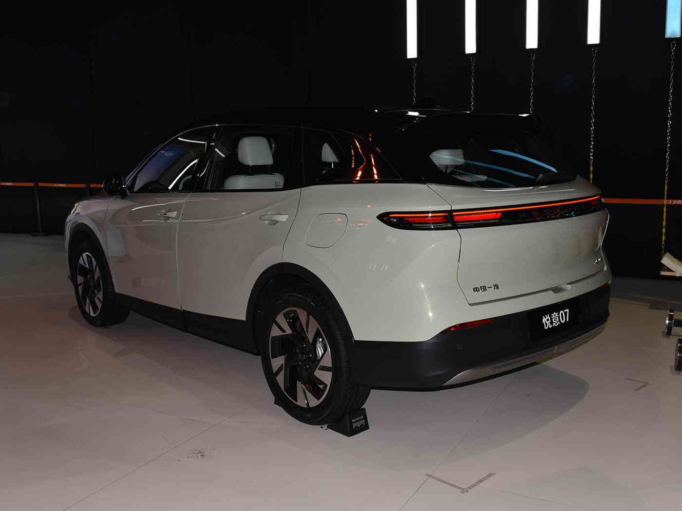 黄色软件怎样下载：科技新潮，行车无忧，智能助手助力驾驶生活-3