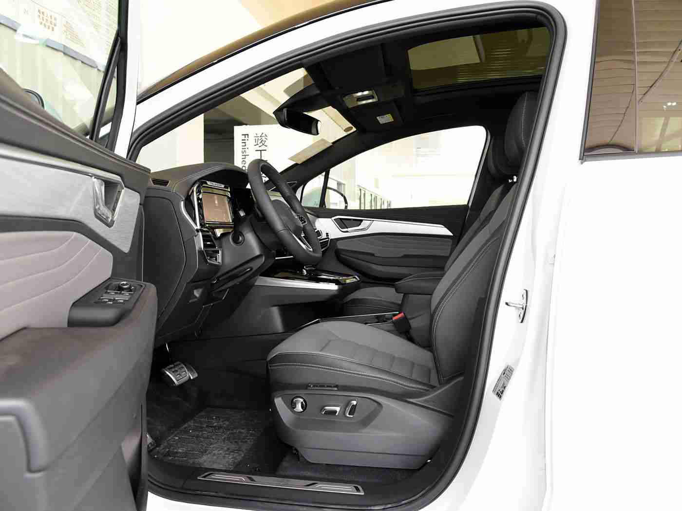 男人插曲女人视频软件：汽车文化新风尚：“男人插曲女人”娱乐应用引领驾驶生活新体验-2