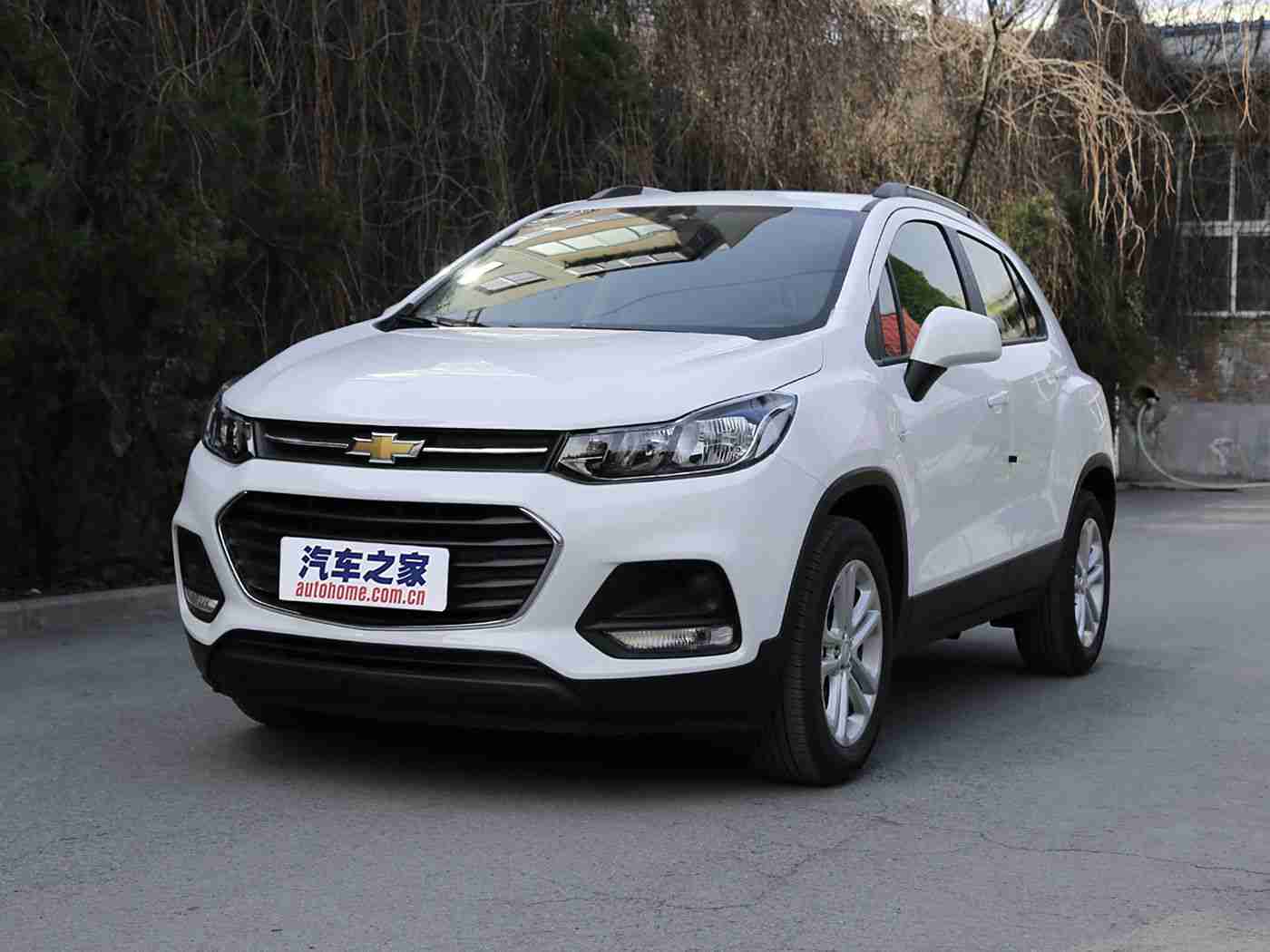 亚州一区二区:时尚动力,亲民之选,亚洲车市新宠惊艳登场-1