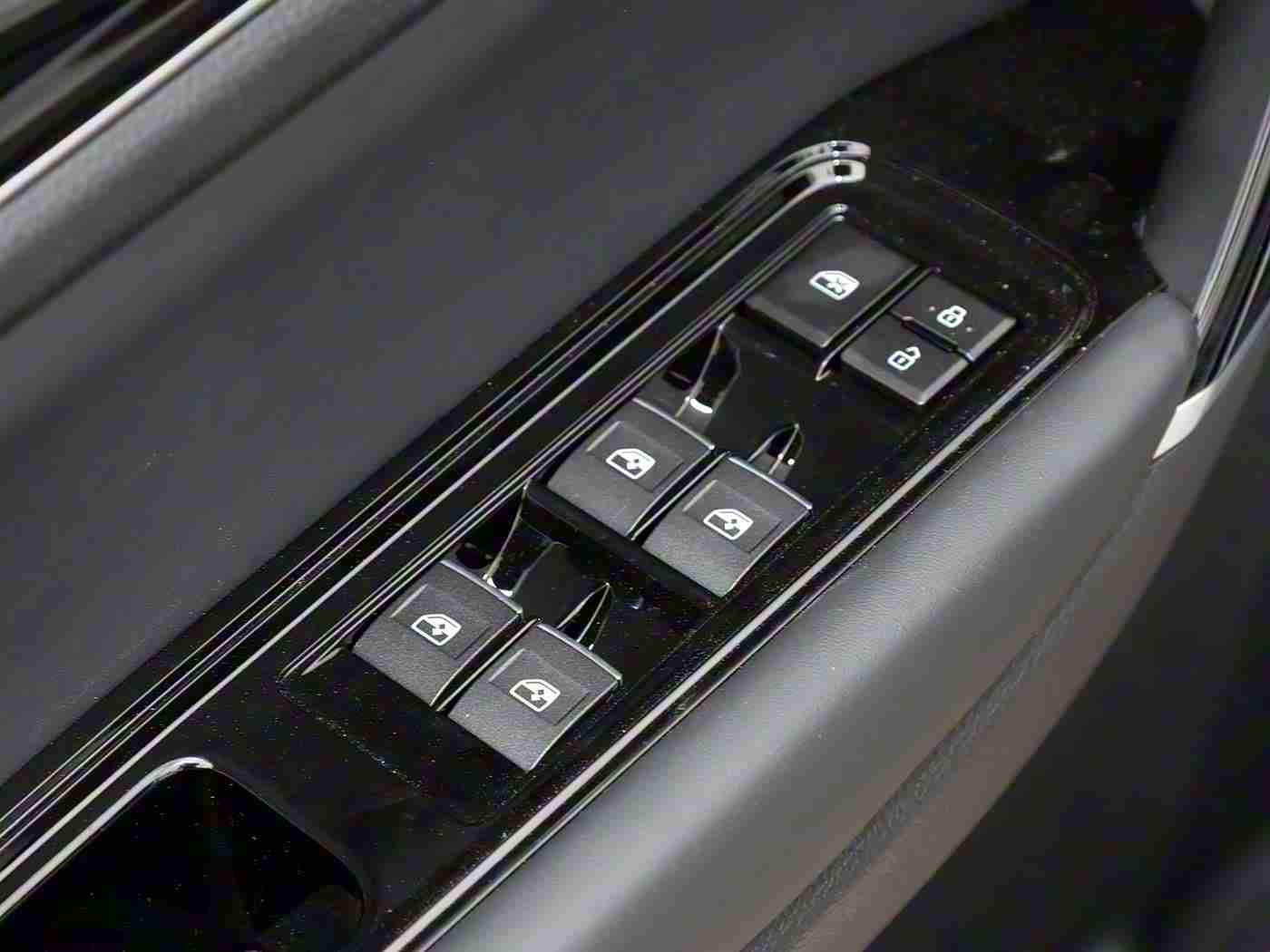 福建导航app：福建车主出行利器：精准导航，丰富服务，人性化设计，出行无忧-2