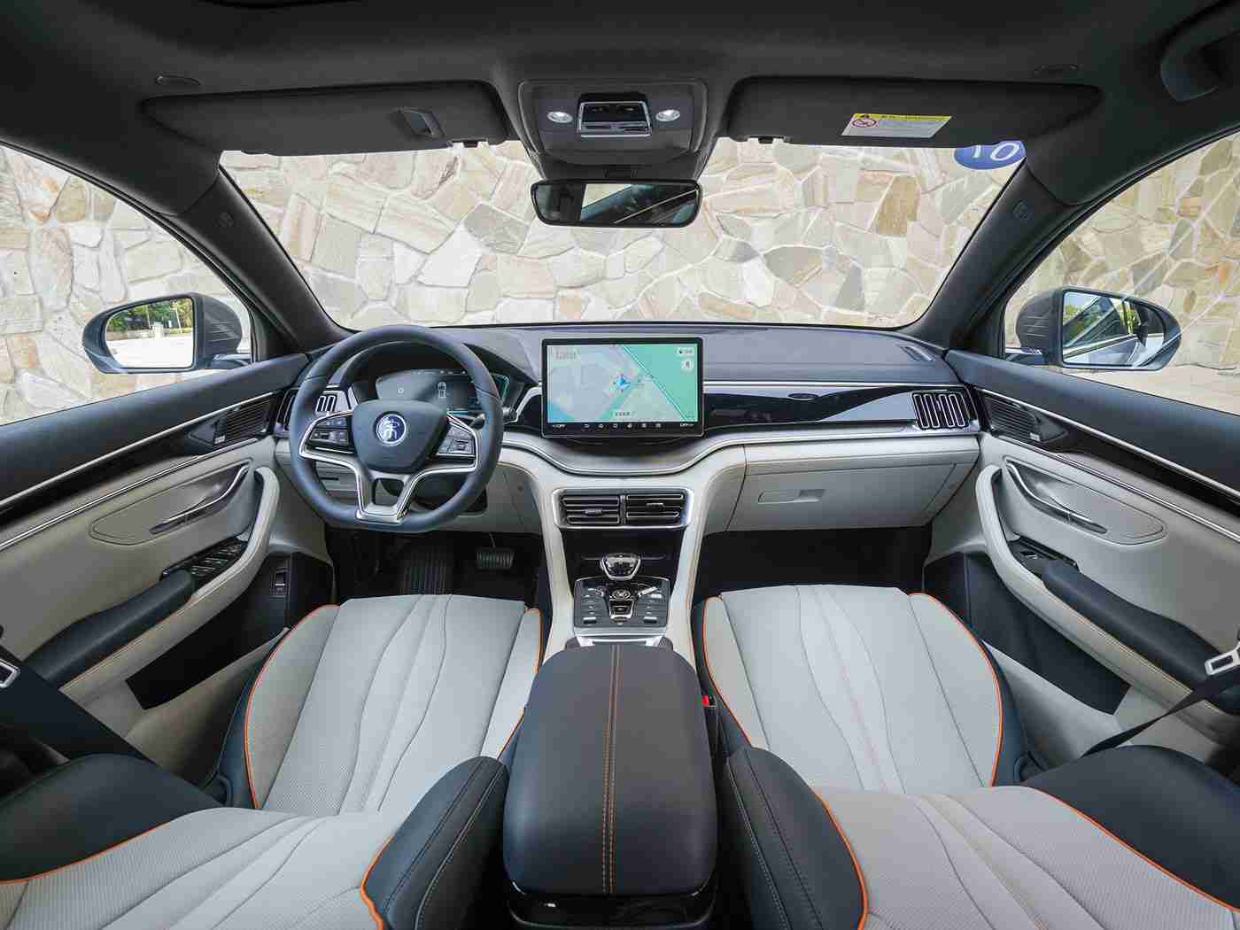 2025黄色软件：智能领航，未来启程，驾驶新纪元-3